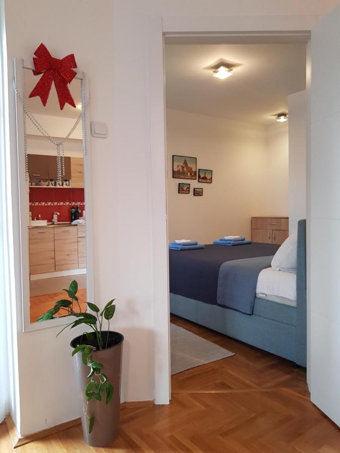 Appartamento Konstantin Lux Subotica Esterno foto