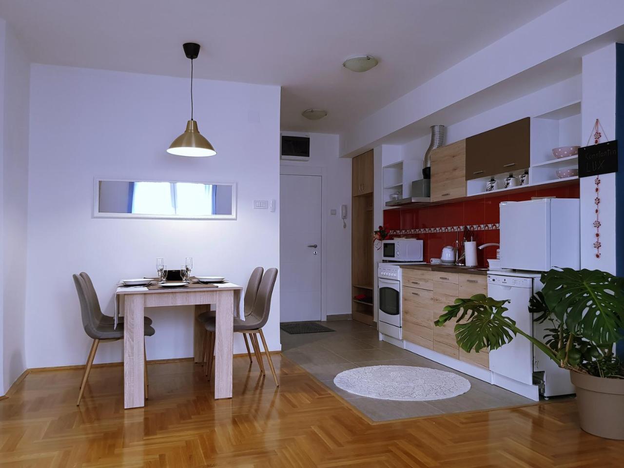 Appartamento Konstantin Lux Subotica Esterno foto